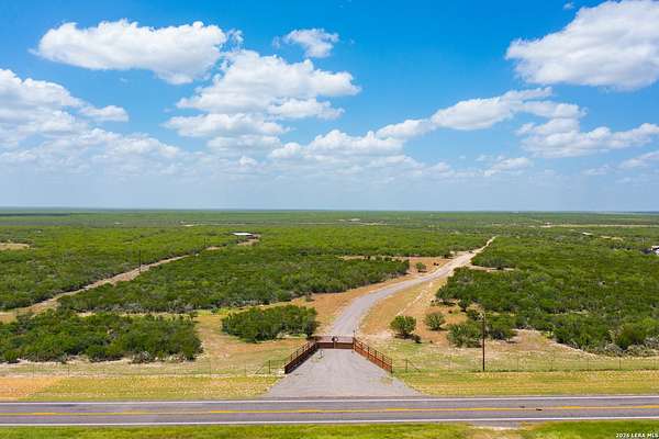 433 Acres of Land for Sale in Laredo, Texas