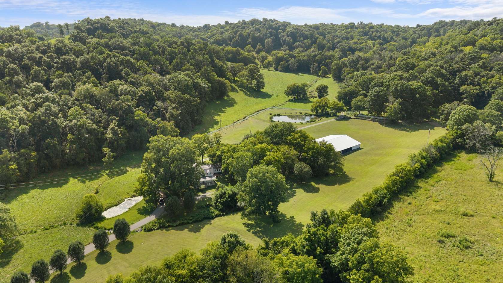 158 Acres of Agricultural Land with Home for Sale in Fayetteville, Tennessee