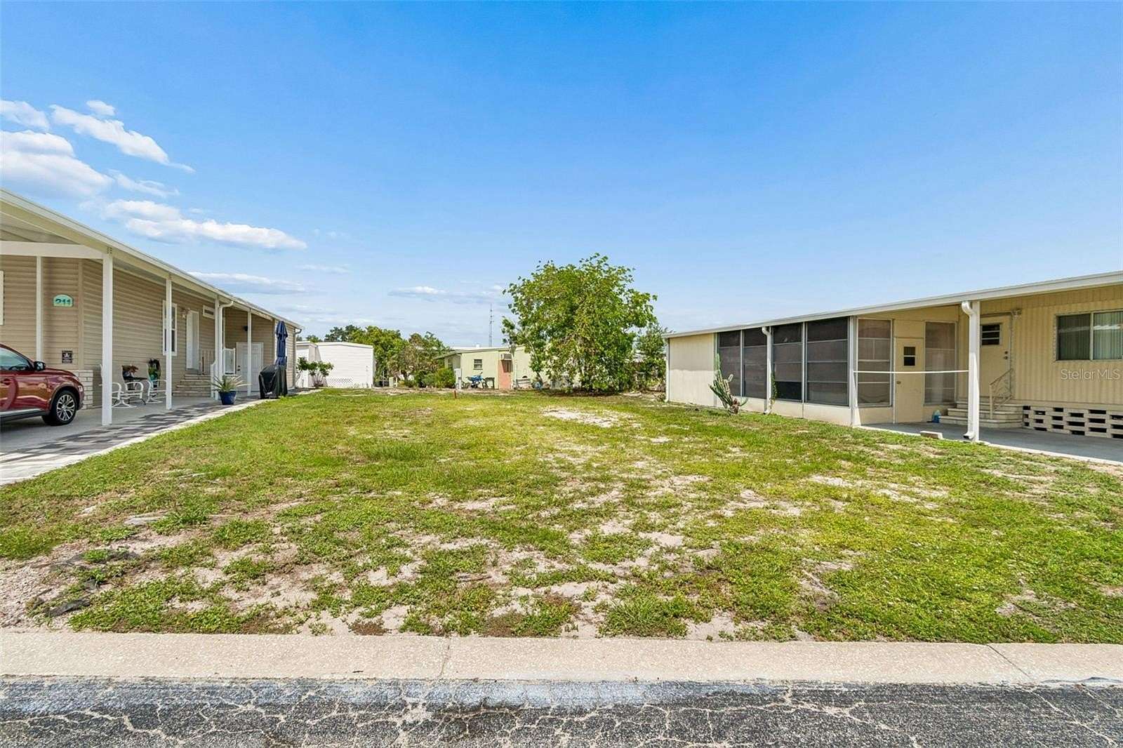 Residential Land for Sale in Pinellas Park, Florida
