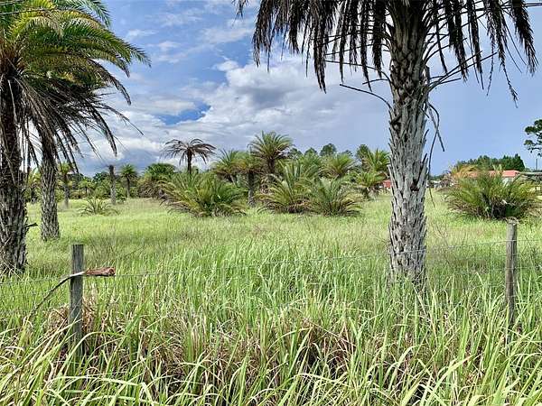 4 Acres of Land for Sale in Brooksville, Florida