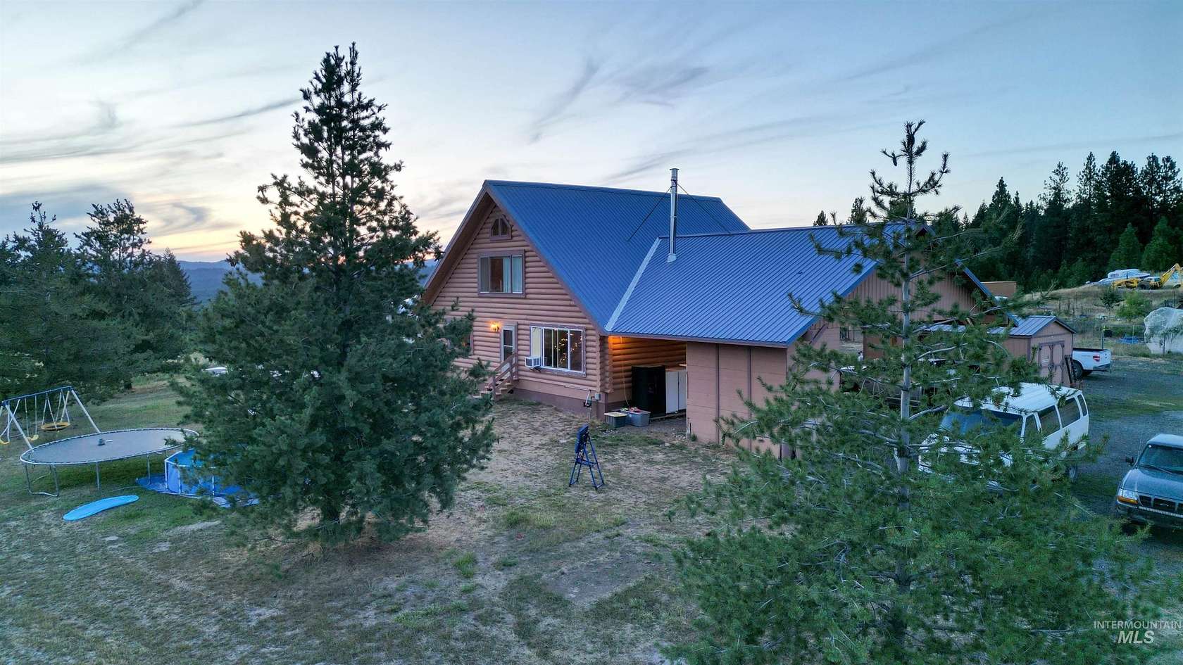 10 Acres of Land with Home for Sale in Princeton, Idaho