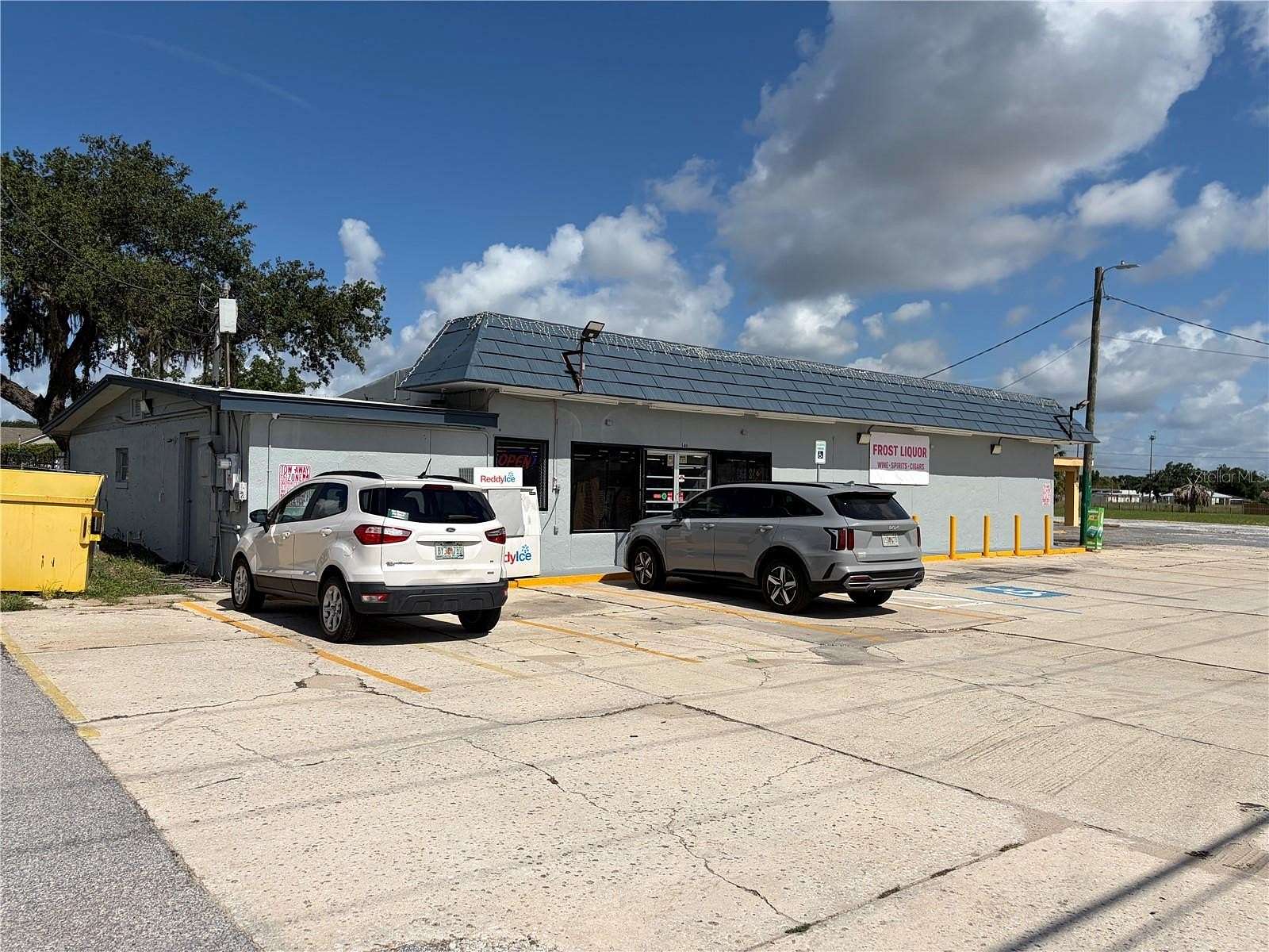3.53 Acres of Improved Mixed-Use Land for Sale in Frostproof, Florida