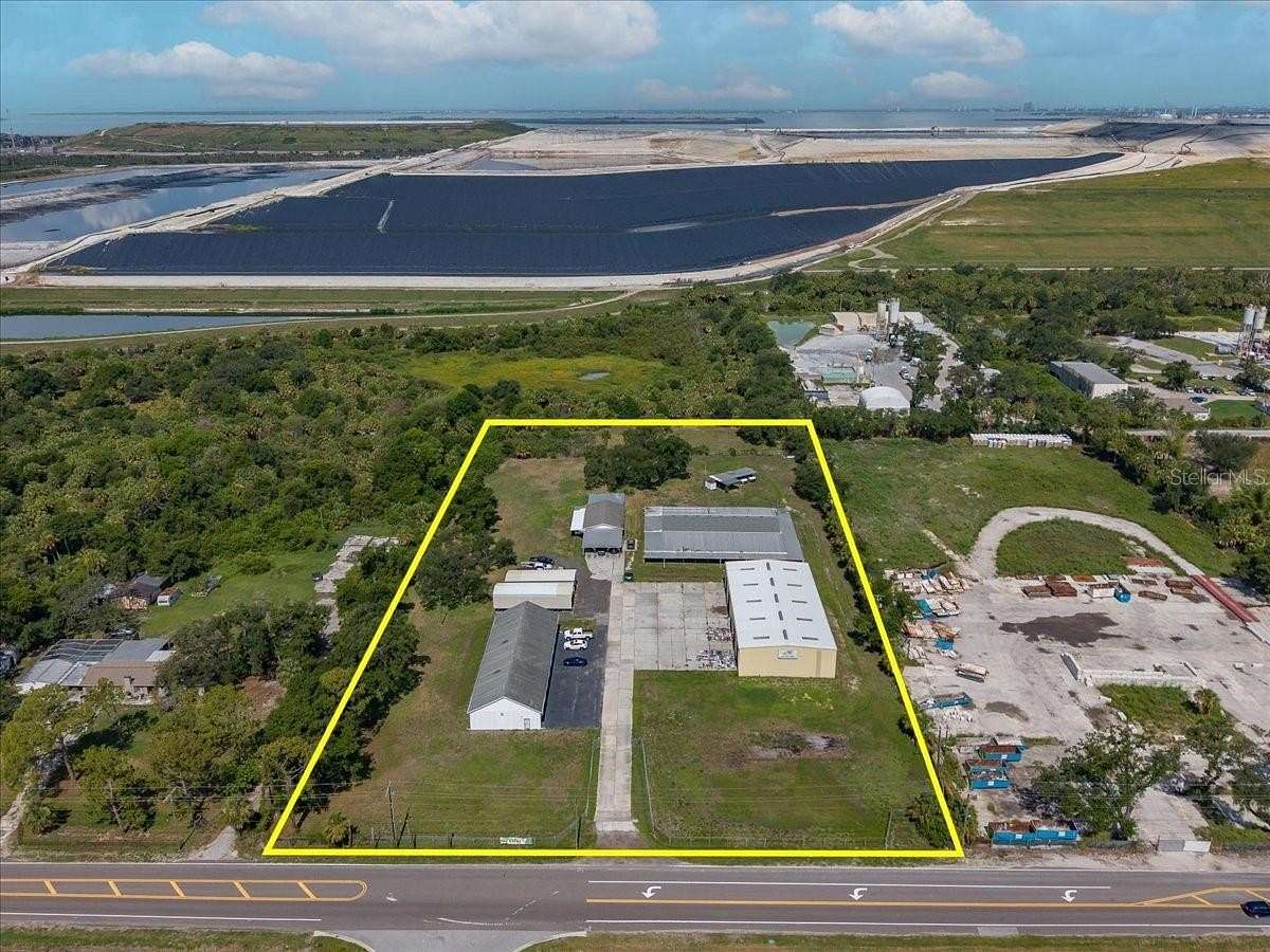 5 Acres of Improved Mixed-Use Land for Sale in Riverview, Florida