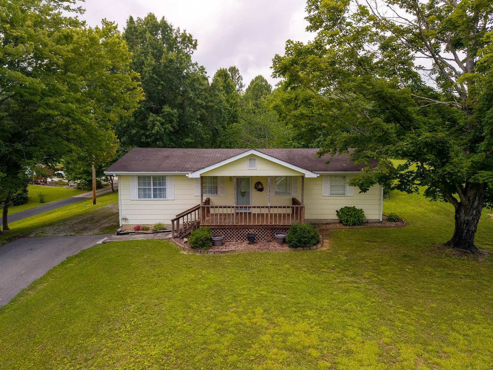 2 Acres of Land with Home for Sale in London, Kentucky