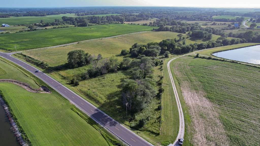 5.87 Acres of Recreational Land for Sale in Mount Sterling, Illinois
