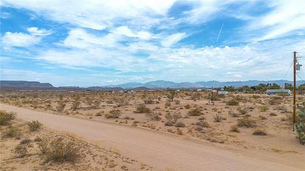 2.53 Acres of Residential Land for Sale in Yucca, Arizona