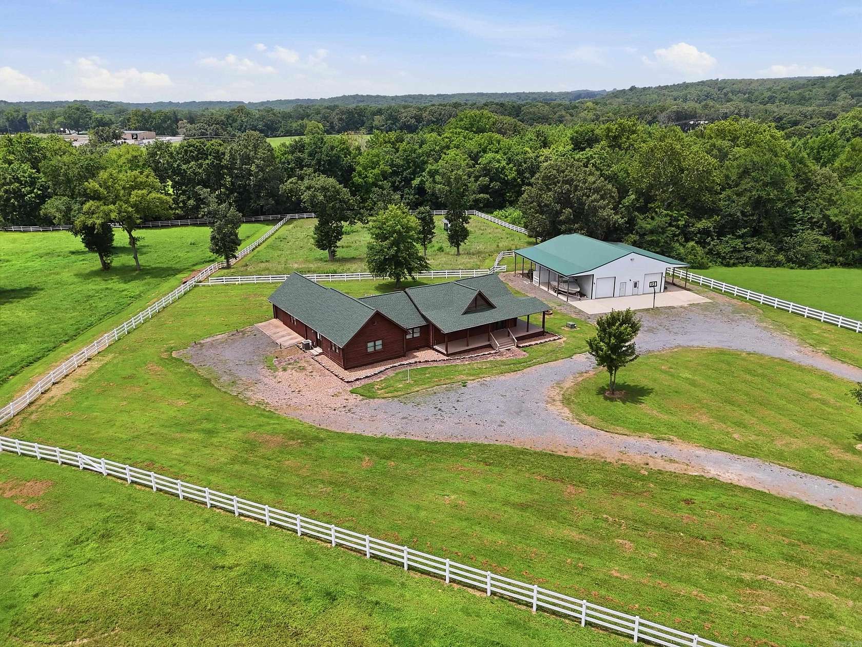3.5 Acres of Land with Home for Sale in Bee Branch, Arkansas