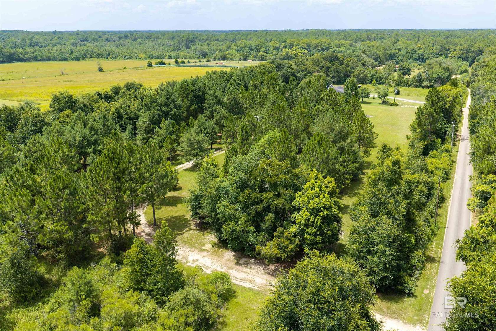 4 Acres of Residential Land for Sale in Lillian, Alabama