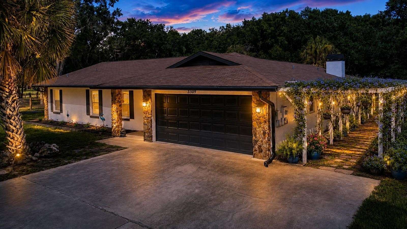1.56 Acres of Land with Home for Sale in Wimauma, Florida