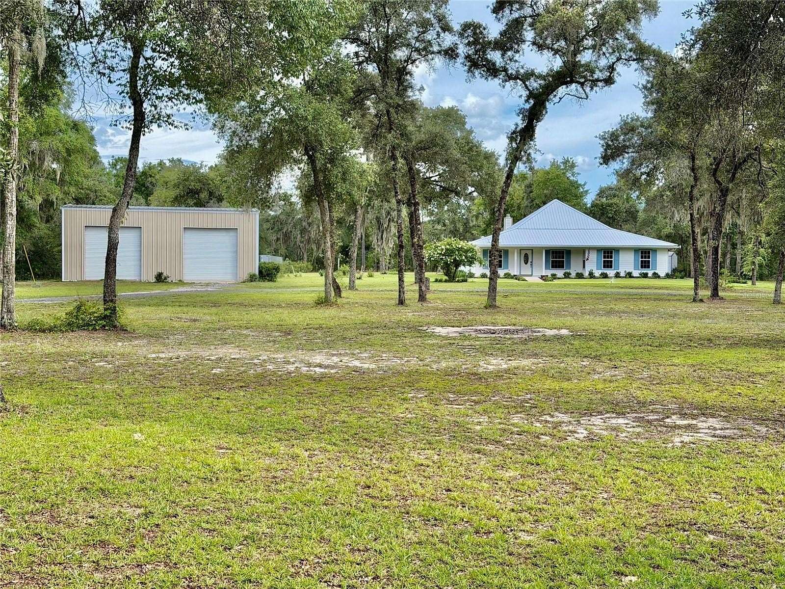 4.25 Acres of Land with Home for Sale in Bronson, Florida