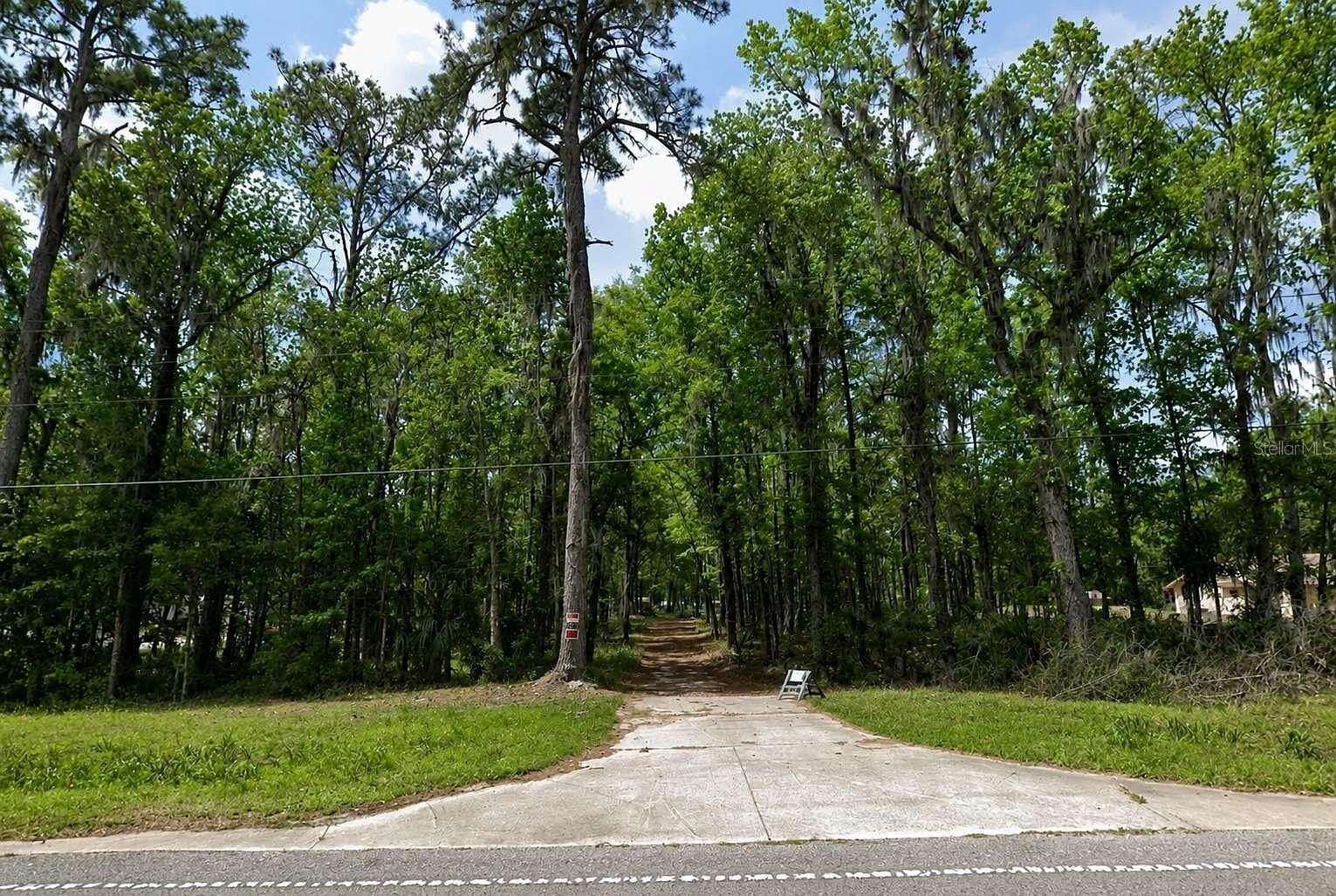 3 Acres of Residential Land for Sale in Micanopy, Florida