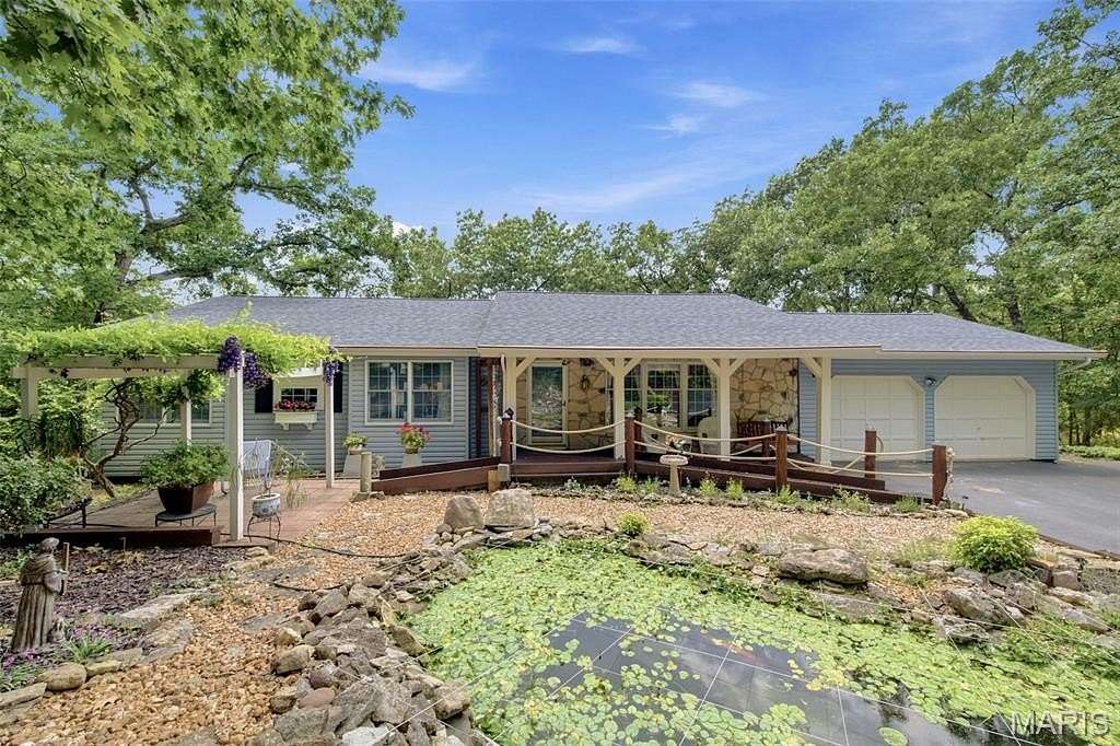 2 Acres of Land with Home for Sale in Eureka, Missouri