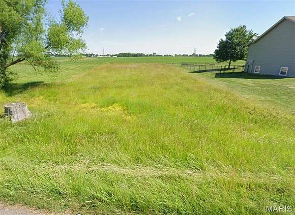 0.32 Acres of Residential Land for Sale in Edwardsville, Illinois