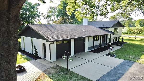 2 Acres of Land with Home for Sale in Highland, Illinois