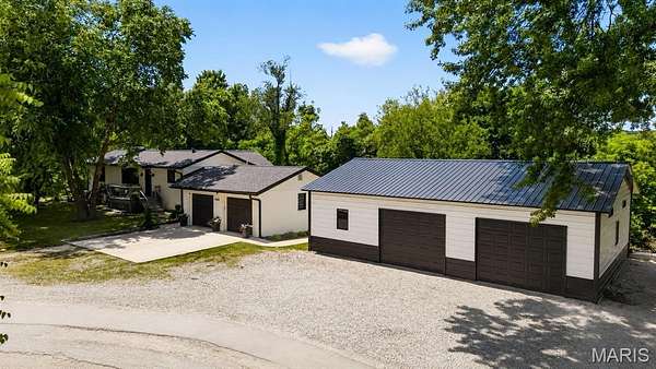 2 Acres of Land with Home for Sale in Belleville, Illinois