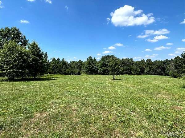 15 Acres of Land for Auction in Troy, Missouri