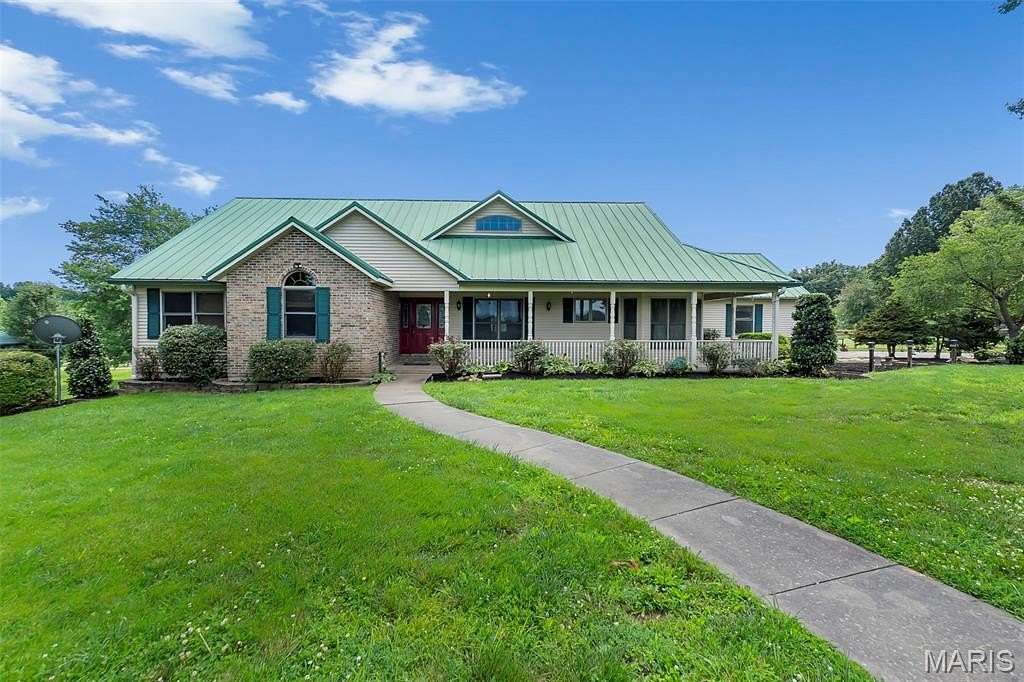 6 Acres of Land with Home for Sale in Jackson, Missouri