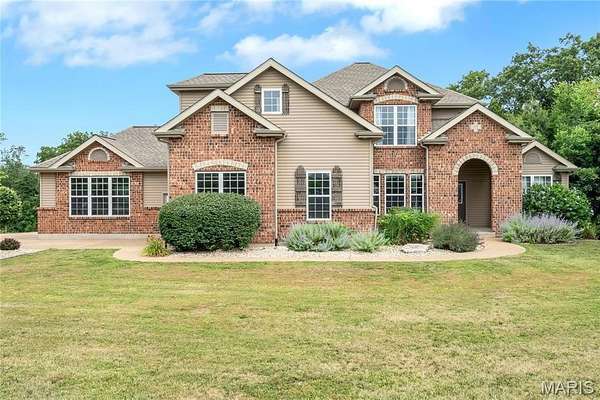 2.55 Acres of Land with Home for Sale in Troy, Missouri