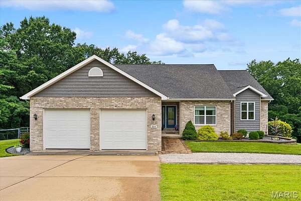 3.18 Acres of Land with Home for Sale in Columbia, Illinois