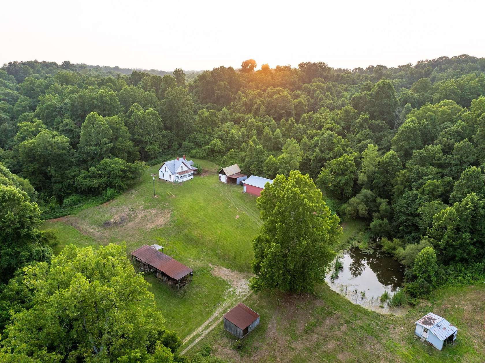 90 Acres of Land for Sale in McConnelsville, Ohio