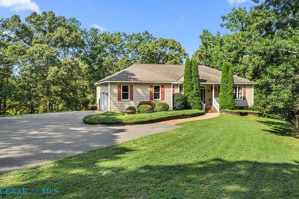 10 Acres of Land with Home for Sale in Lancaster, Virginia