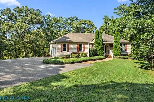 10 Acres of Land with Home for Sale in Lancaster, Virginia