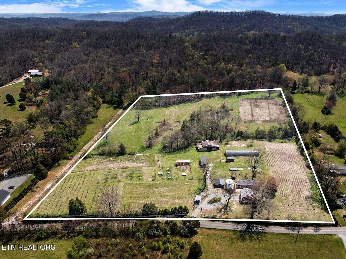 16.3 Acres of Land with Home for Sale in Rockwood, Tennessee