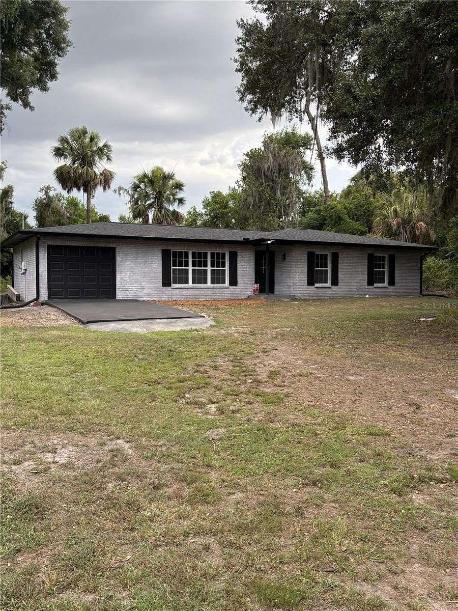 2.14 Acres of Land with Home for Sale in Plant City, Florida