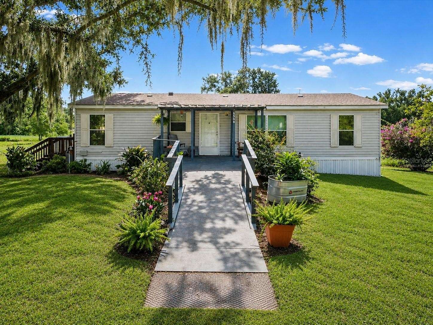 2.77 Acres of Land with Home for Sale in Land O' Lakes, Florida