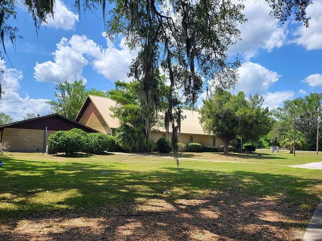3.76 Acres of Improved Residential Land for Sale in Summerfield, Florida