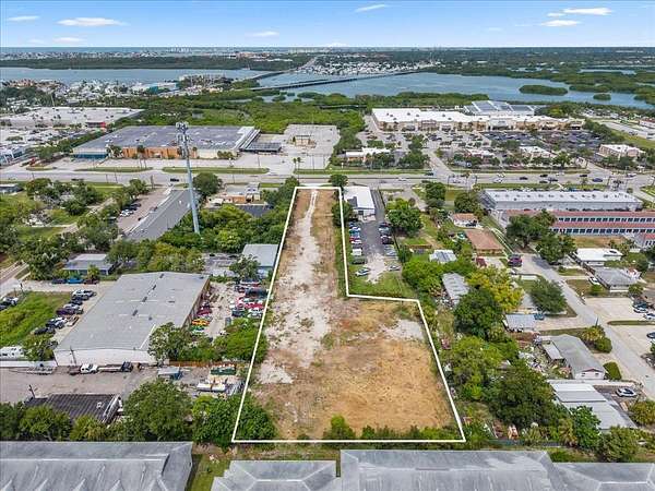 1.58 Acres of Mixed-Use Land for Sale in St. Petersburg, Florida
