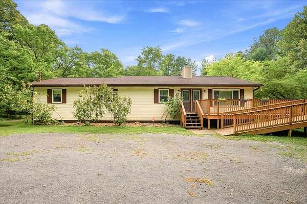 6.8 Acres of Land with Home for Sale in Russellville, Tennessee