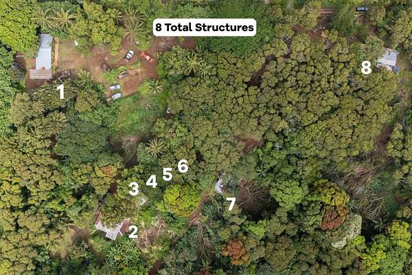 6 Acres of Land with Home for Sale in Haʻikū, Hawaii