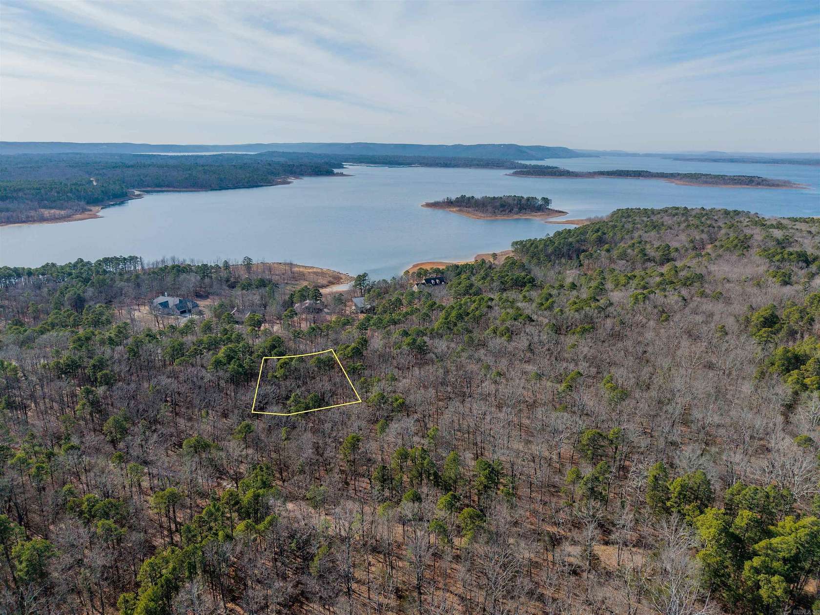 1.32 Acres of Land for Sale in Greers Ferry, Arkansas
