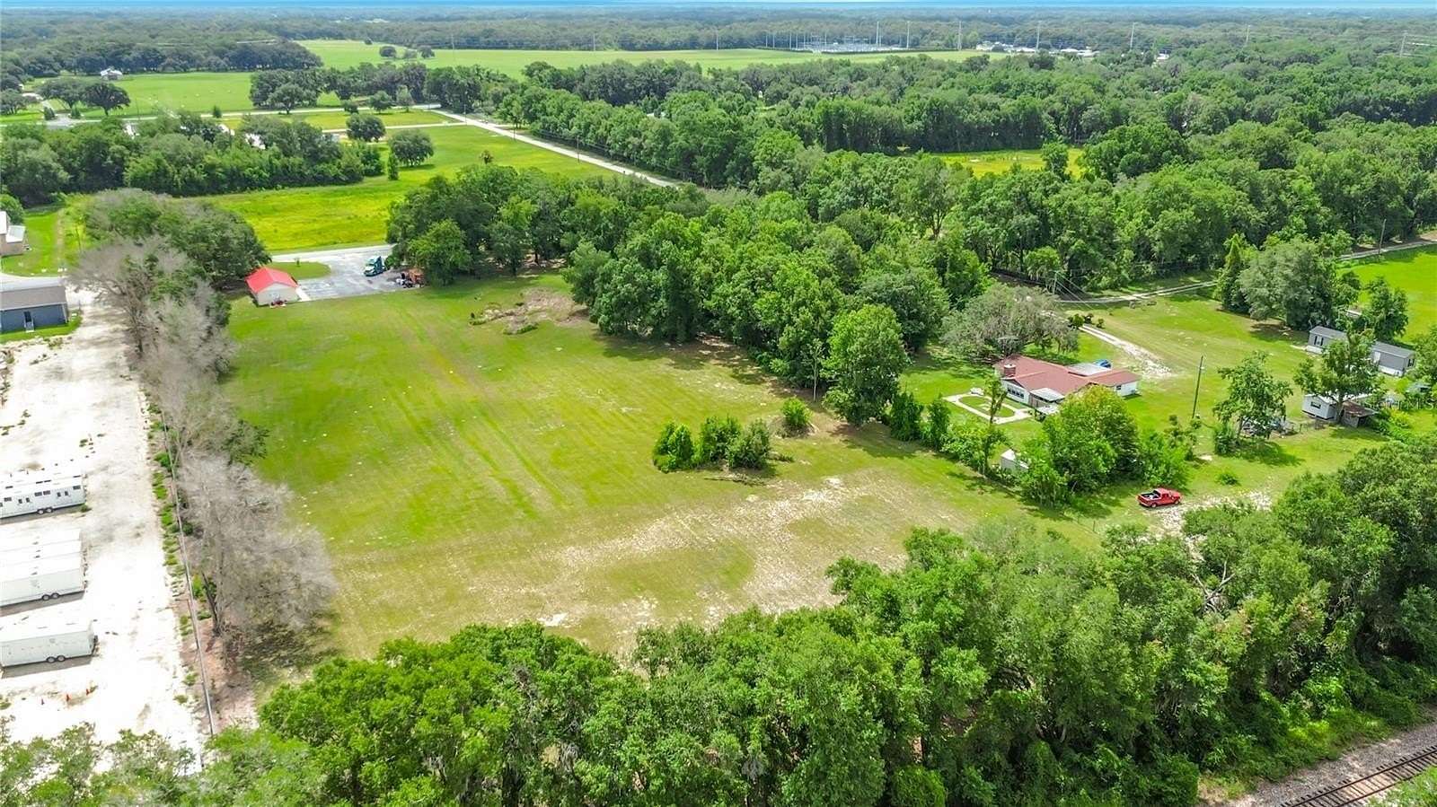 5 Acres of Improved Mixed-Use Land for Sale in Bushnell, Florida