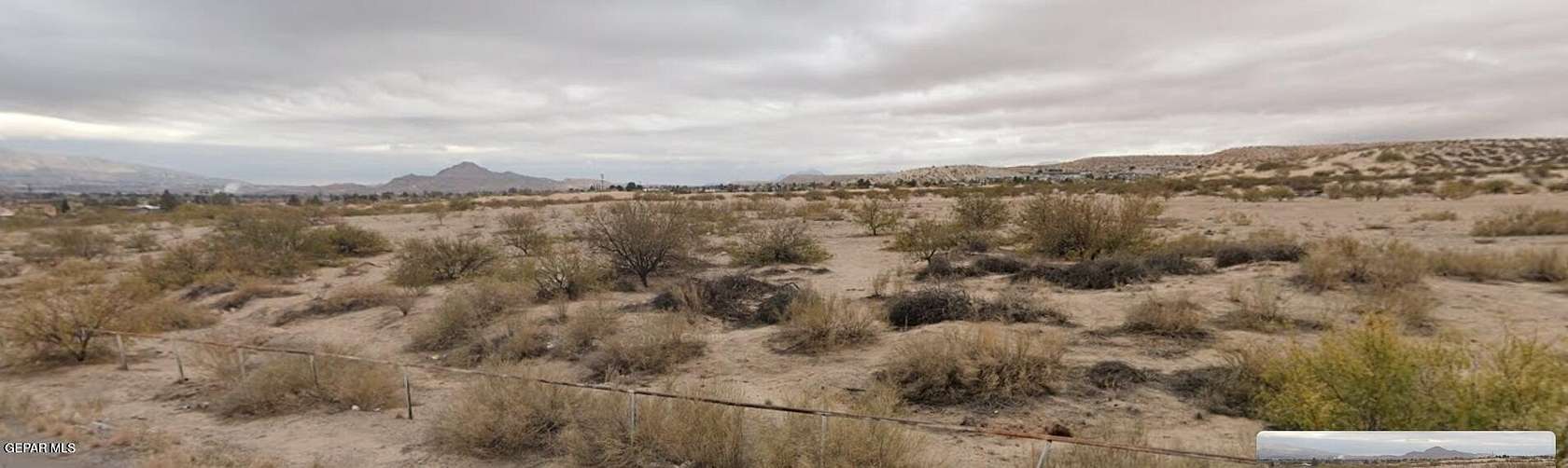 20 Acres of Mixed-Use Land for Sale in Sunland Park, New Mexico