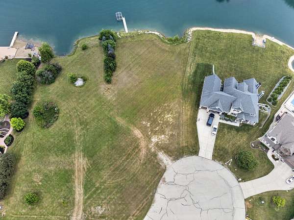 0.8 Acres of Residential Land for Sale in Minooka, Illinois