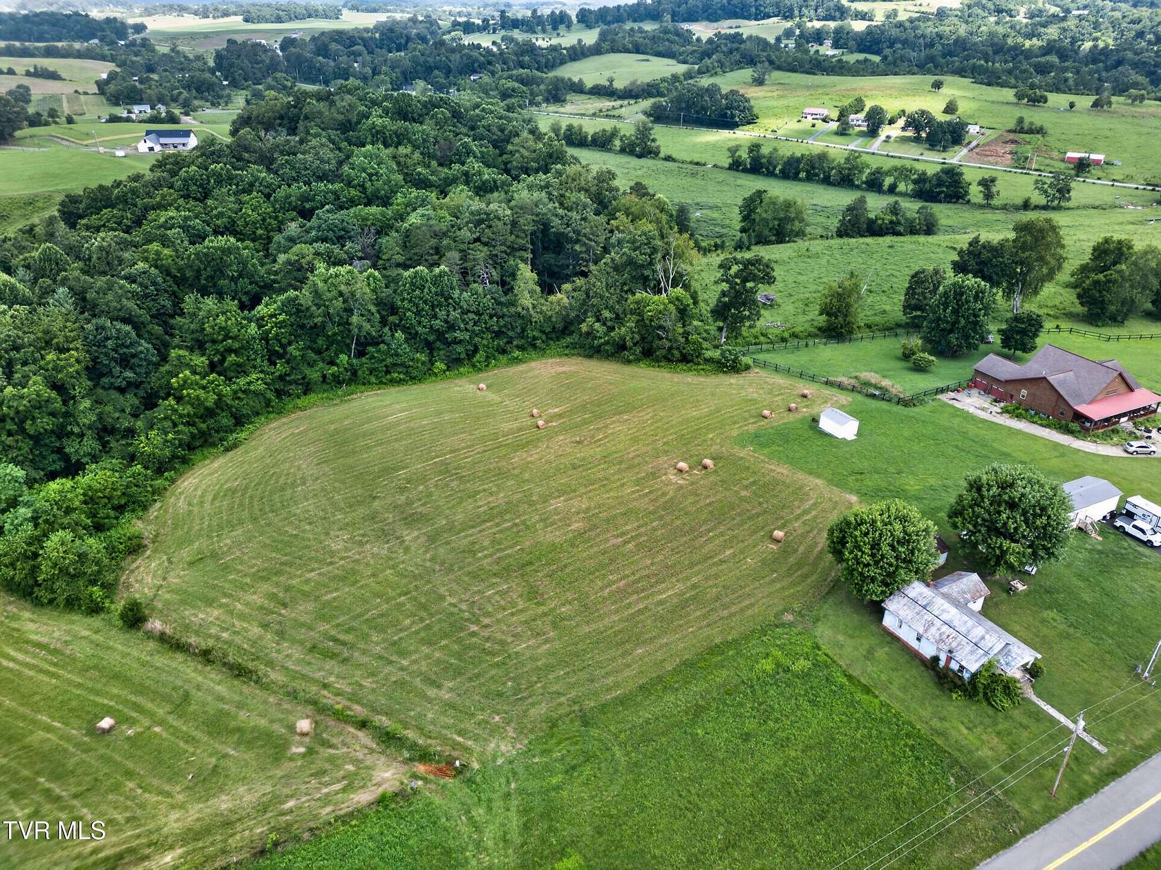5.29 Acres of Residential Land for Sale in Chuckey, Tennessee