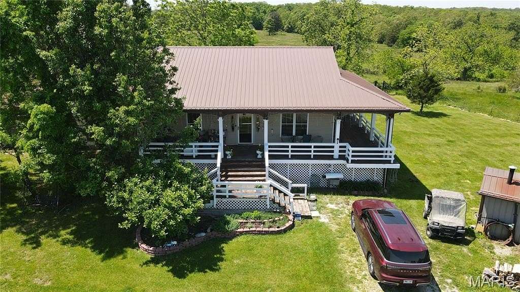 269 Acres of Land with Home for Sale in Salem, Missouri