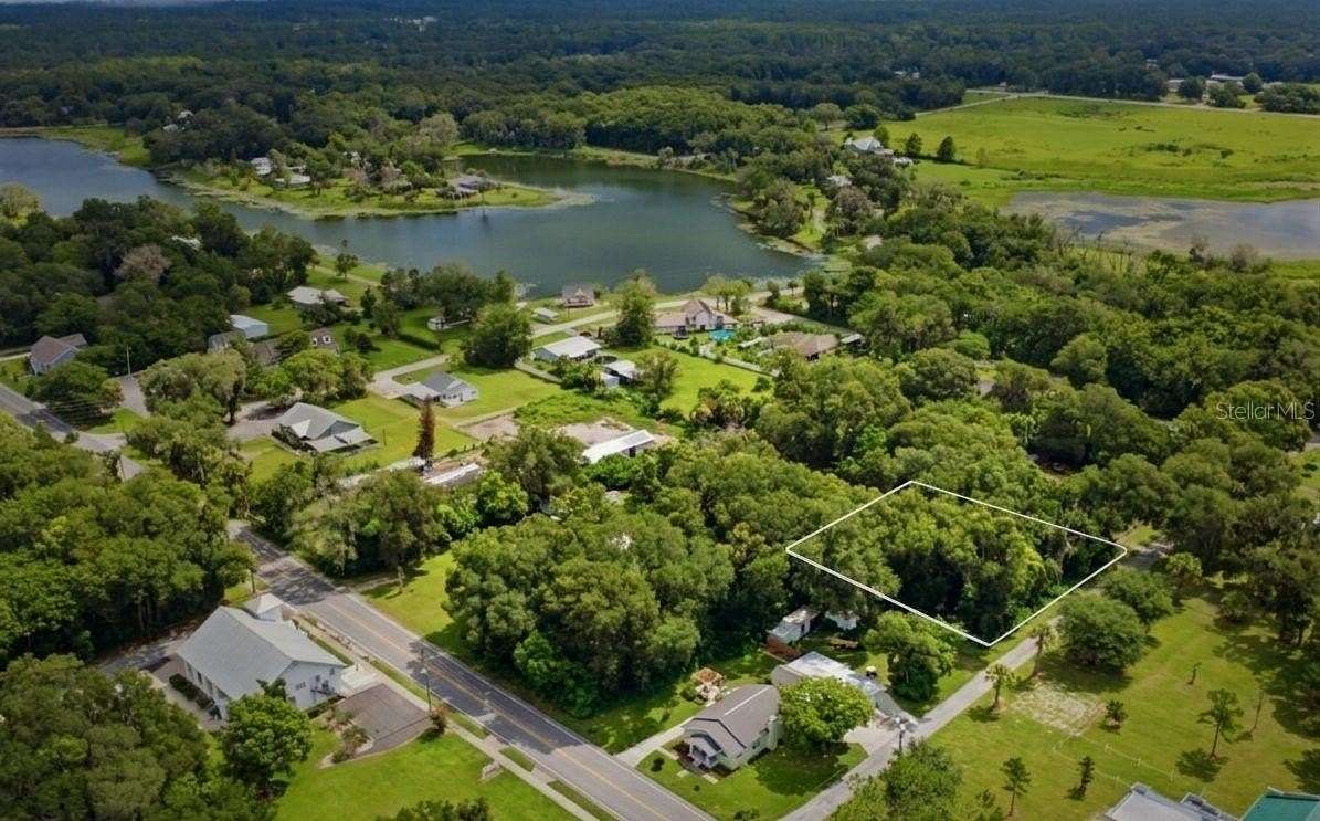 1.45 Acres of Commercial Land for Sale in Lake Helen, Florida