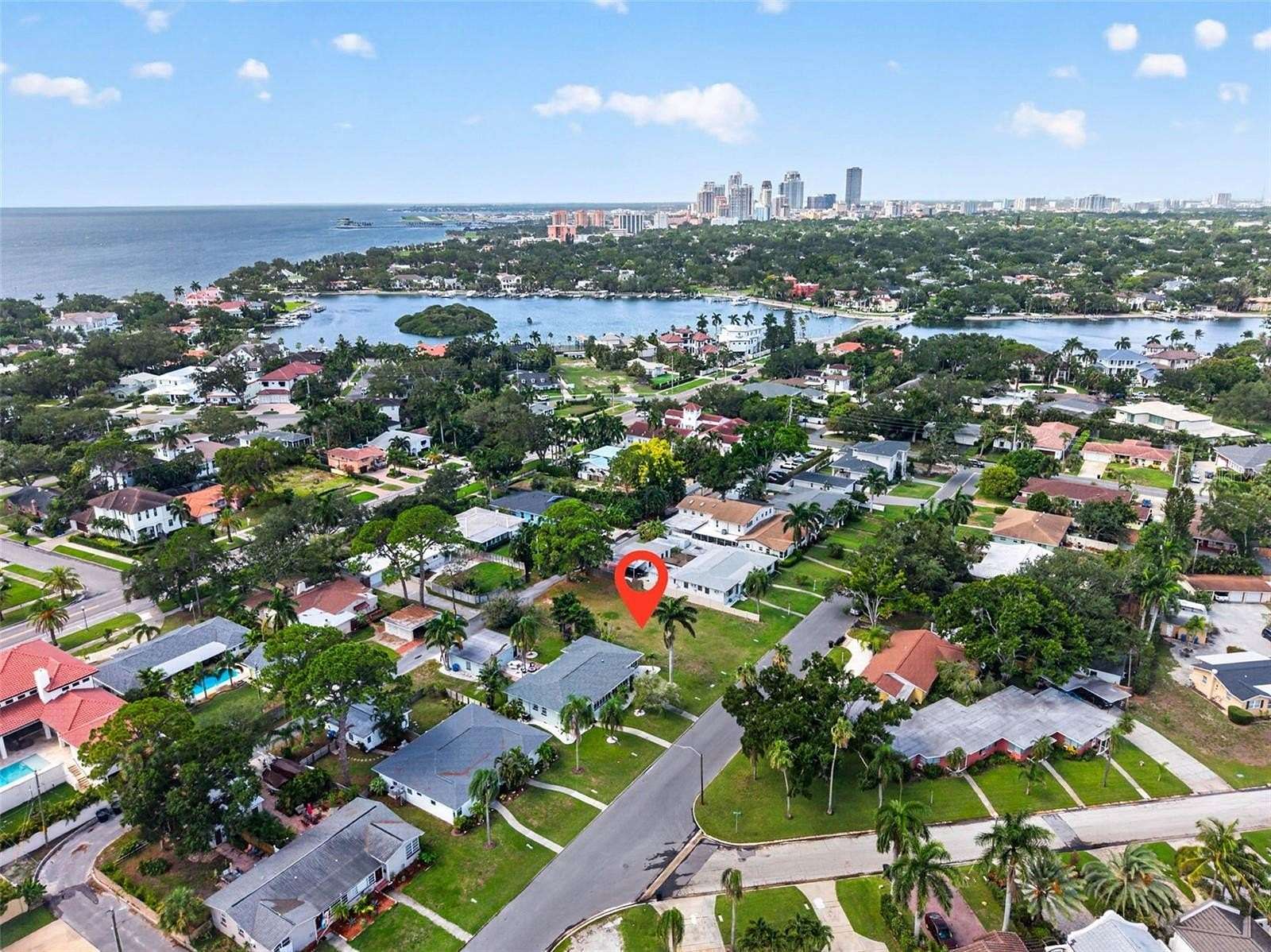 0.23 Acres of Mixed-Use Land for Sale in St. Petersburg, Florida