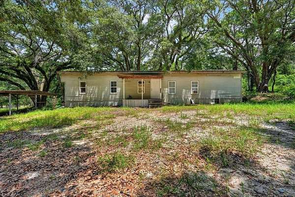 5 Acres of Land with Home for Sale in Hawthorne, Florida