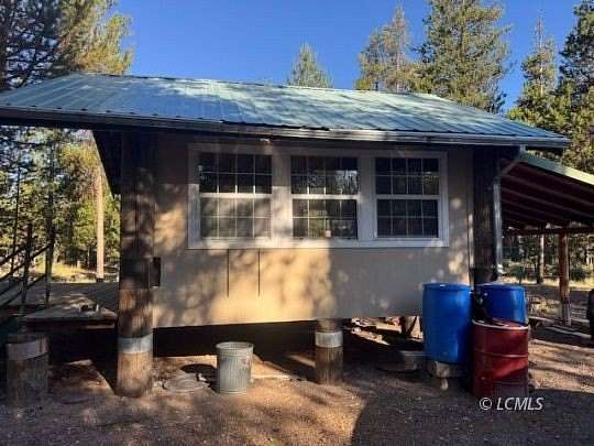 12 Acres of Land for Sale in Chemult, Oregon