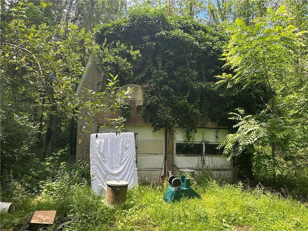 3 Acres of Land with Home for Sale in Marion, New York