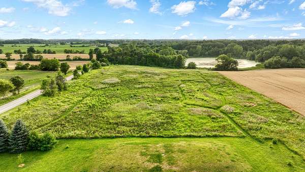 5 Acres of Residential Land for Sale in Clinton, Michigan