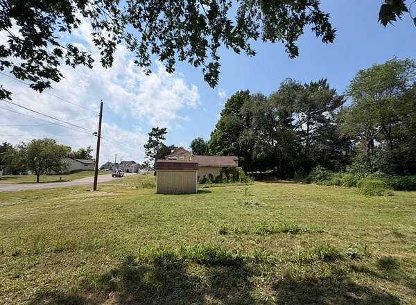 0.37 Acres of Residential Land for Sale in Vadnais Heights, Minnesota