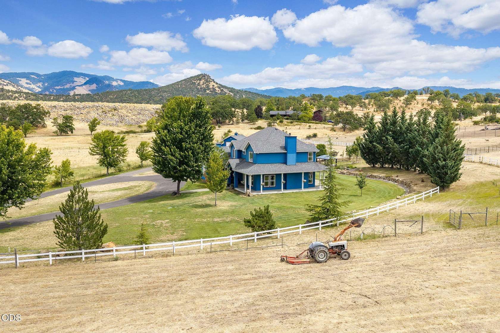 5.75 Acres of Land with Home for Sale in Ashland, Oregon