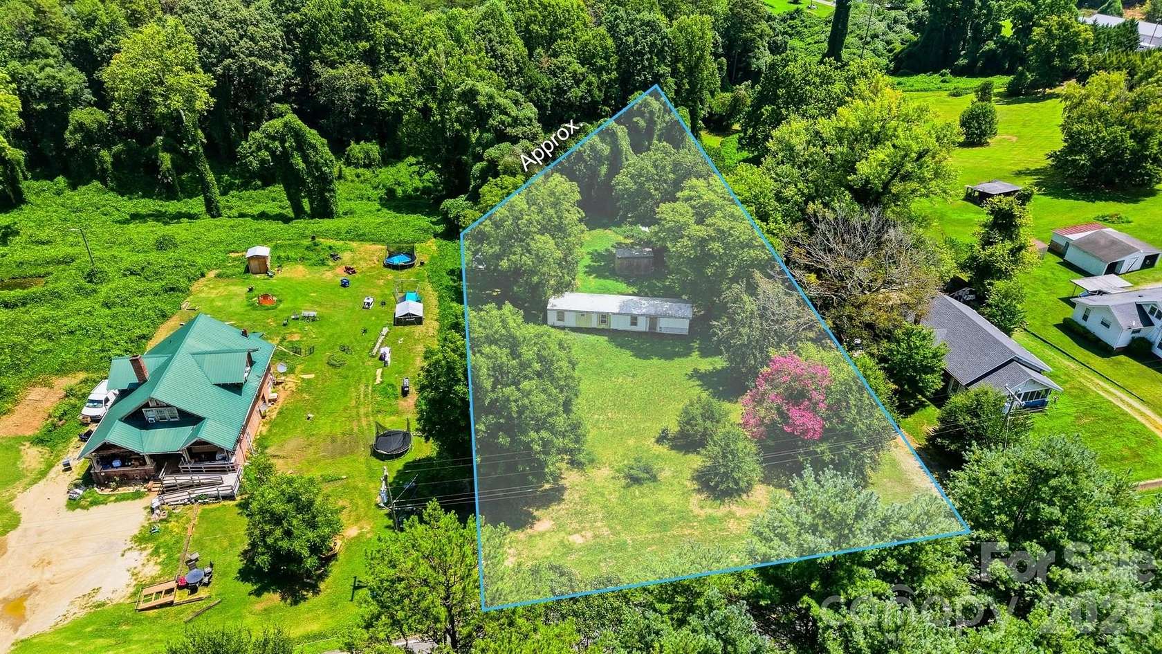 1 Acre of Residential Land for Sale in Granite Falls, North Carolina