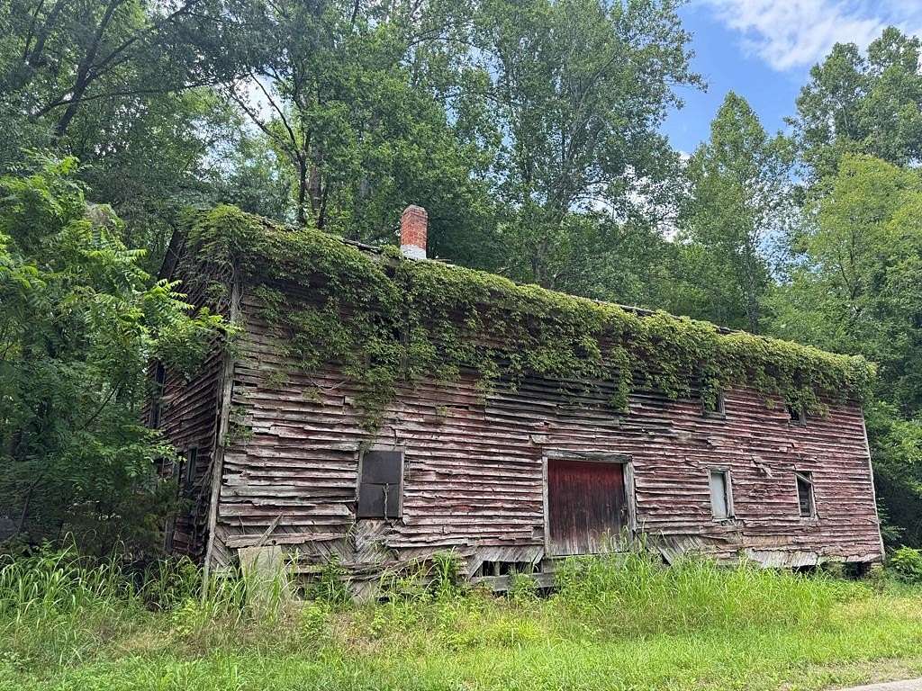0.26 Acres of Land for Sale in Kenbridge, Virginia