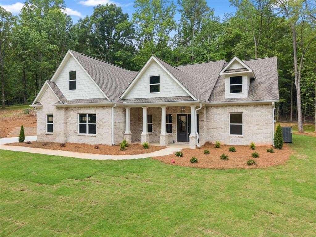 2 Acres of Land with Home for Sale in Maysville, Georgia